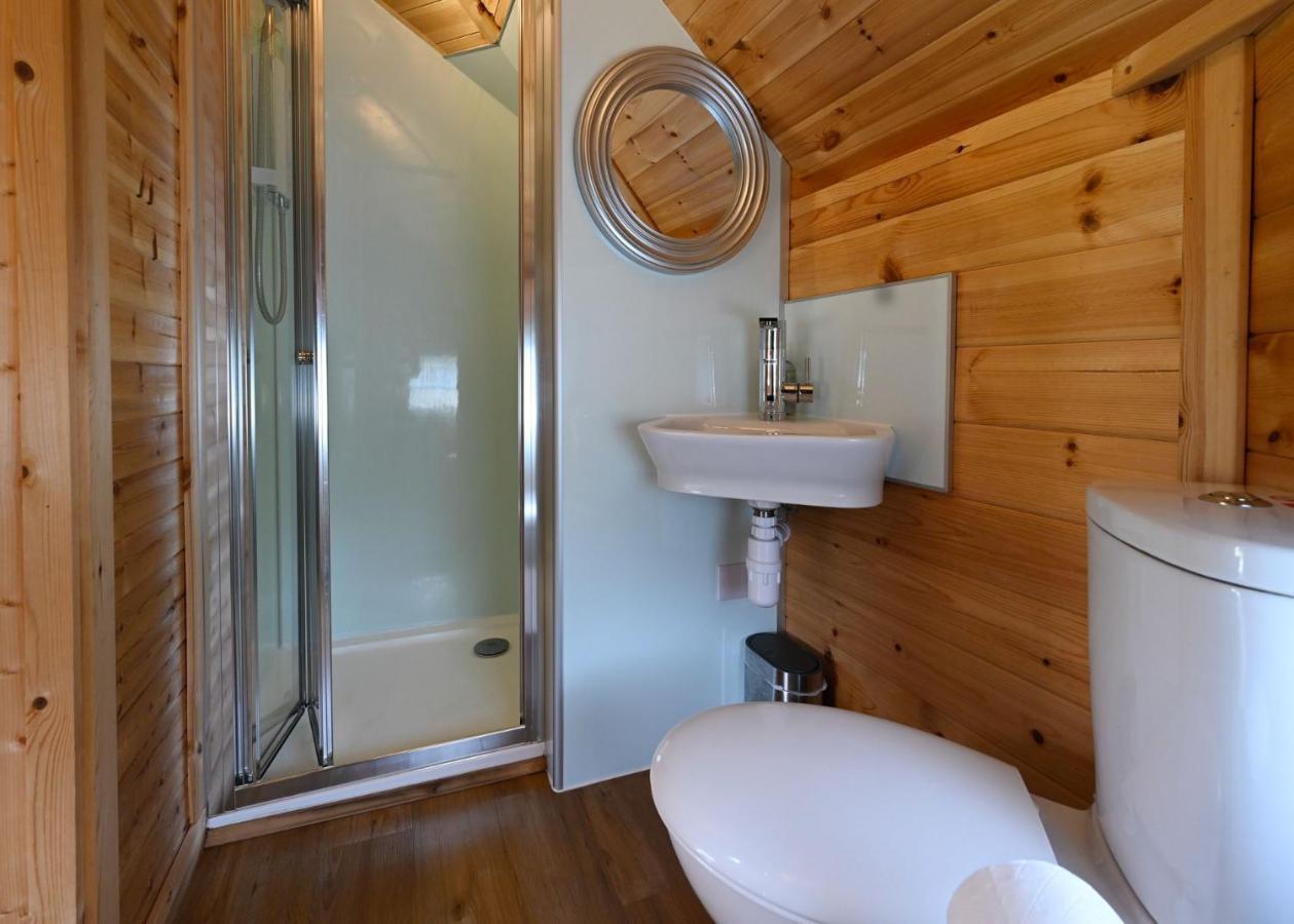 Leven View Lodges - Carness Fort William Eksteriør billede